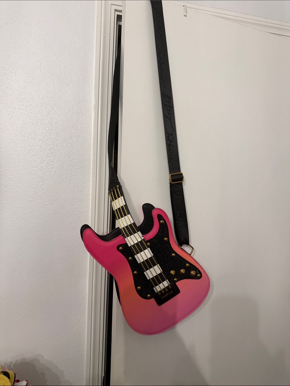 Betsey Johnson Gradient Pink Guitar-Shaped Crossbody Bag with Adjustable Strap